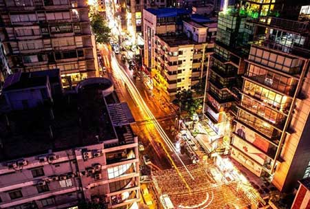 night view of busy banani